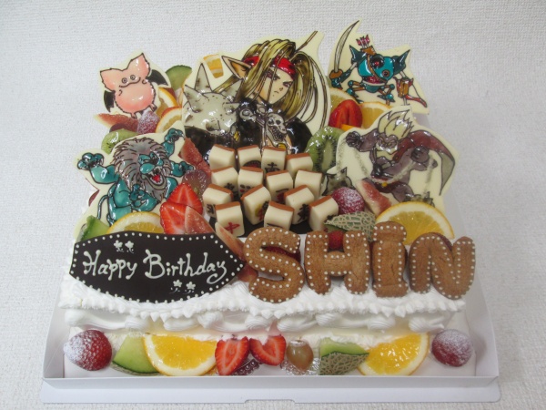 バースデーケーキに 大型スクエアケーキでドラゴンクエストのキャラクターをプレートで 大阪市東住吉区 パティスリーデコ