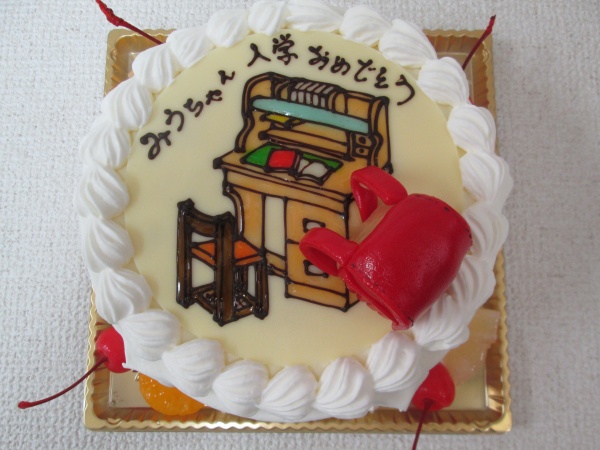 通販ケーキで 勉強机をプレートでランドセルを立体でトッピング 大阪市東住吉区 パティスリーデコ