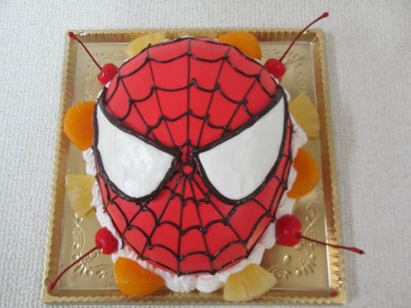 通販ケーキで スパイダーマンの顔を立体形ケーキで 大阪市東住吉区 パティスリーデコ