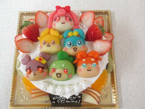 バースデーケーキに ヒミツのここたまのキャラクターをツムツム風にトッピング 大阪市東住吉区 パティスリーデコ