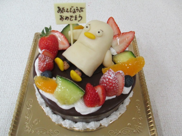 バースデーケーキに 銀魂のエリザベスをご指定のポーズの立体でトッピング 大阪市東住吉区 パティスリーデコ
