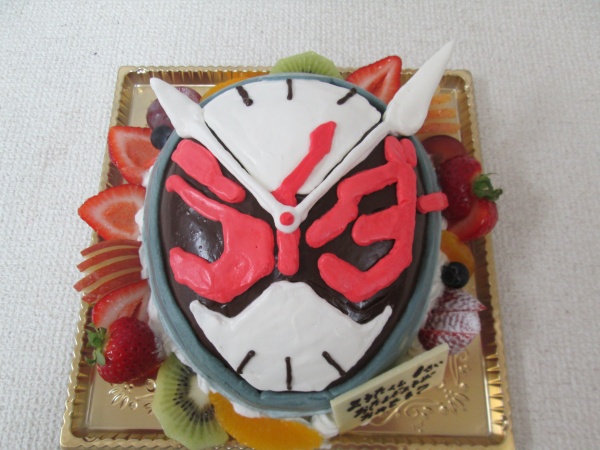 バースデーケーキに 仮面ライダージオウを立体形ケーキで 大阪市東住吉区 パティスリーデコ