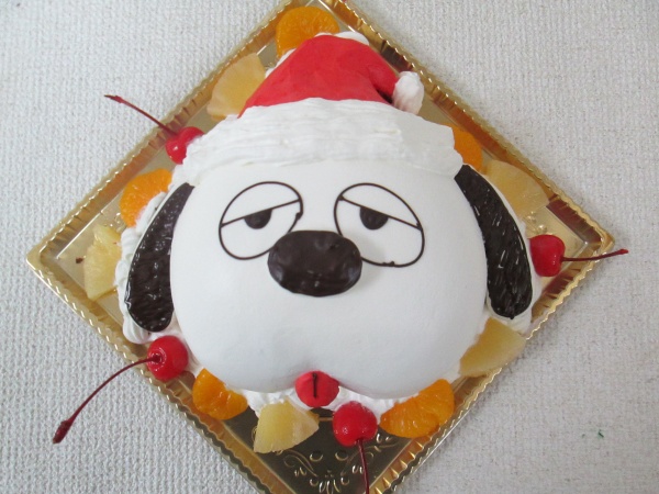 通販ケーキで クリスマスサンタ帽子を付けたスヌーピー兄弟のオラフを立体形ケーキで 大阪市東住吉区 パティスリーデコ