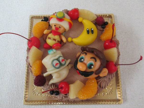 通販ケーキで マリオとキノピオ隊長とパワームーンとキャッピーを立体でトッピング 大阪市東住吉区 パティスリーデコ