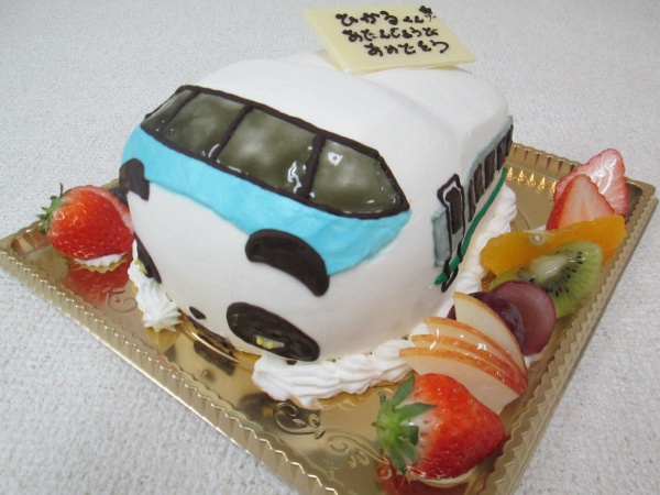 バースデーケーキに パンダくろしお特急電車を立体形で 大阪市東住吉区 パティスリーデコ