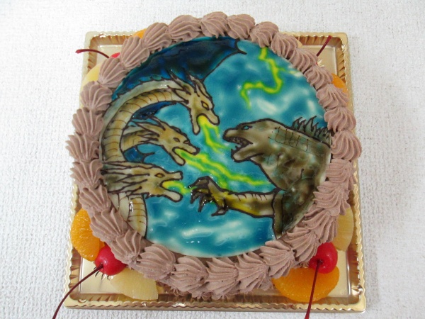 通販ケーキで ゴジラとキングキドラのご指定イラストをプレートでトッピング 大阪市東住吉区 パティスリーデコ