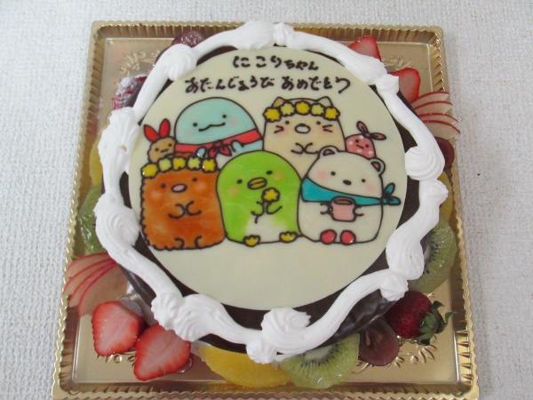 バースデーケーキに ご指定のすみっこぐらしのイラストをプレートでトッピング 大阪市東住吉区 パティスリーデコ