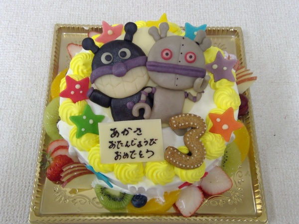 バースデーケーキに バイキンマンとだだんだんを半立体でトッピング 大阪市東住吉区 パティスリーデコ